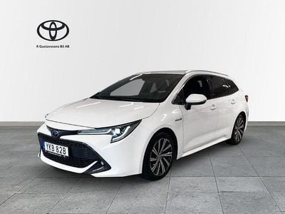 Vit Begagnad 2021 Toyota Corolla Style Kombi | 249 900 kr (Marknadspris)