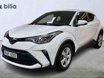 Vit Begagnad 2023 Toyota C-HR SUV | 264 900 kr