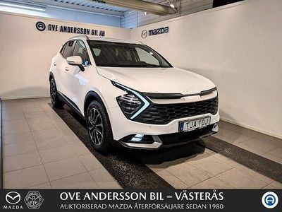 Vit Begagnad 2022 Kia Sportage Advance SUV | 339 900 kr (Marknadspris)