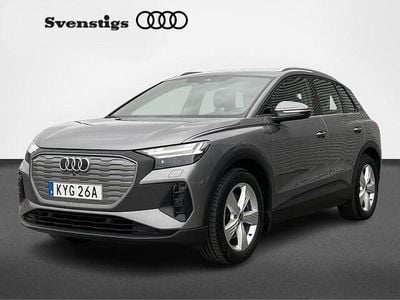 Grå (tyfongrå metallic) Begagnad 2022 Audi Q4 e-tron Proline SUV | 328 900 kr (Marknadspris)