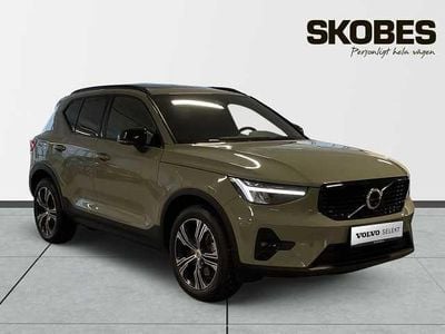 Grön Begagnad 2023 Volvo XC40 SUV | 409 900 kr (Dyr)