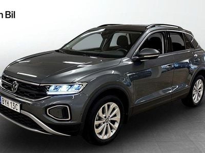 Grå Begagnad 2024 VW T-Roc Edition SUV | 299 500 kr (Lite dyr)