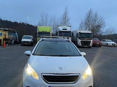 Vit Begagnad 2015 Peugeot 2008 SUV | 49 000 kr (Bra pris)