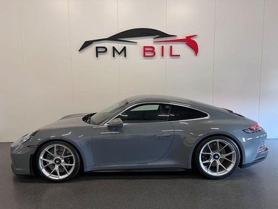 Begagnad Porsche 992 510 HK (375 kW) 2024 Grå arctic grey