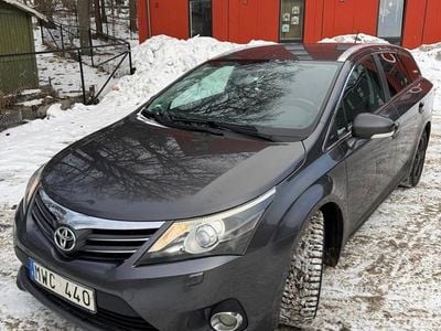 Begagnad Toyota Avensis 124 HK (91 kW) 2012 Kombi