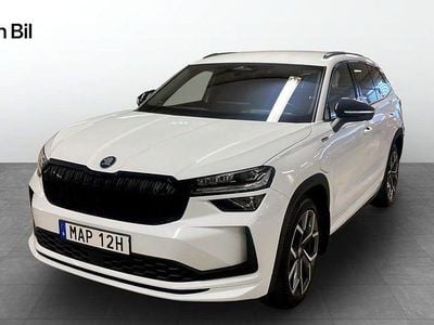Vit Begagnad 2025 Skoda Kodiaq SportLine SUV | 499 500 kr