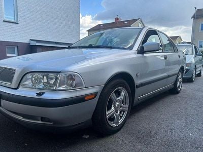 Volvo S40