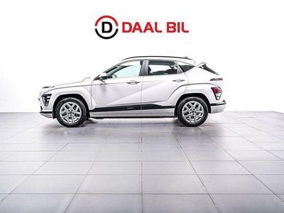 Begagnad Hyundai Kona Essential 160 kW (218 HK) 2024 Vit SUV