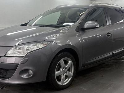 Grå Begagnad 2012 Renault Mégane III | 39 900 kr (Marknadspris)