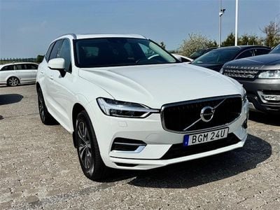 Begagnad Volvo XC60 Momentum 392 HK (288 kW) 2020 Vit SUV