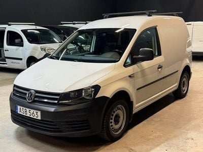 Vit Begagnad 2018 VW Caddy Minibuss | 119 900 kr (Marknadspris)
