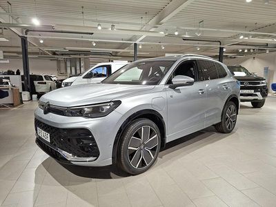 Silver Ny 2026 VW Tiguan R-line SUV | 633 200 kr