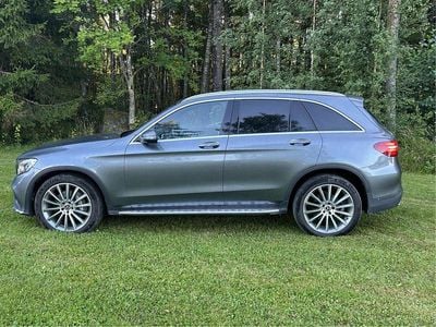Mercedes GLC250