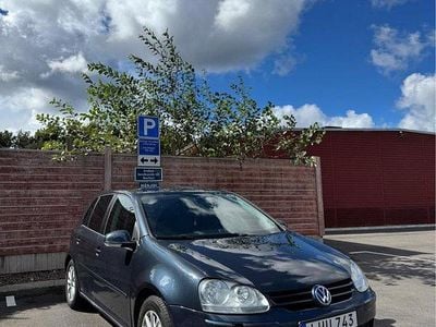 VW Golf V