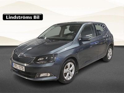 Grå Begagnad 2017 Skoda Fabia Halvkombi | 94 900 kr (Marknadspris)