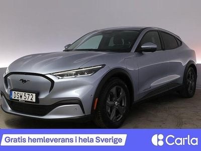 Grå Begagnad 2022 Ford Mustang Mach-E SUV | 312 990 kr (Marknadspris)