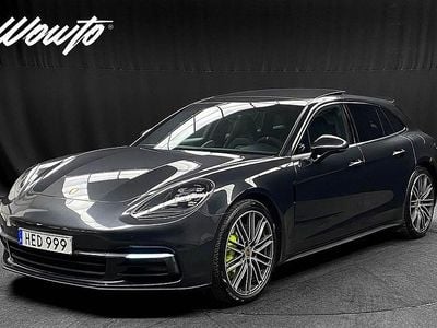 Grå Begagnad 2020 Porsche Panamera 4 Sport Turismo Sedan | 629 800 kr
