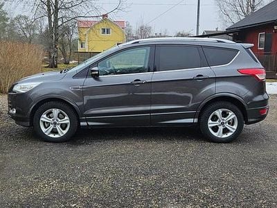 Begagnad Ford Kuga 180 HK (132 kW) 2016 SUV