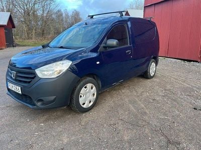 Blå Begagnad 2015 Dacia Dokker Express Van | 39 900 kr (Dyr)