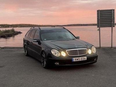 Mercedes E220