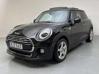 Begagnad Mini Cooper Pepper 136 HK (100 kW) 2019 Svart Halvkombi