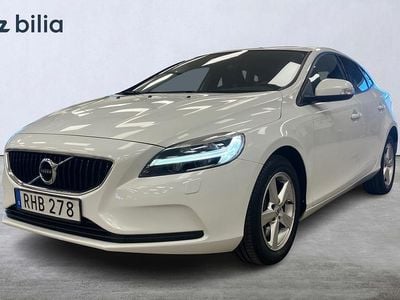 Begagnad Volvo V40 Business Edition 124 HK (91 kW) 2016 Vit Halvkombi