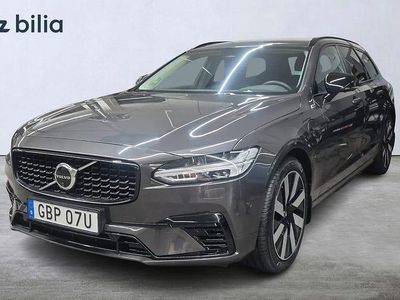 Grå Begagnad 2025 Volvo V90 Plus Kombi | 499 000 kr