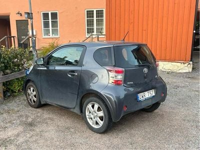 Toyota iQ