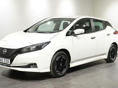 Vit Begagnad 2022 Nissan Leaf 360º Halvkombi | 164 900 kr (Marknadspris)