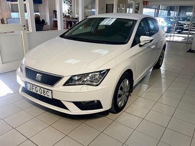 Begagnad Seat Leon Style 131 HK (96 kW) 2020 Vit Halvkombi