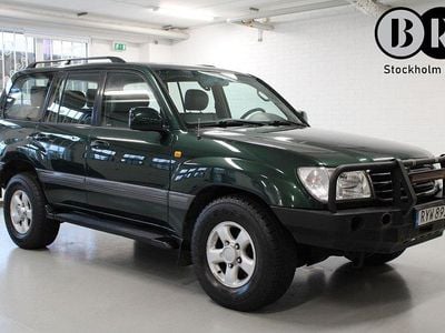 Begagnad Toyota Land Cruiser 238 HK (175 kW) 2000 Mörkgrön (grön) SUV