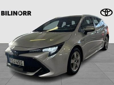 Begagnad Toyota Corolla Active 124 HK (91 kW) 2019 Silver Kombi