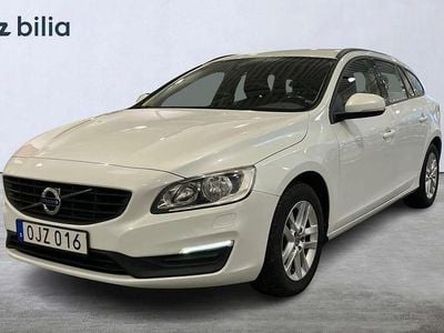 Begagnad Volvo V60 Business Edition 154 HK (113 kW) 2016 Vit Kombi