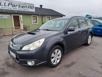 Begagnad Subaru Outback 150 HK (110 kW) 2011 Mörkgrå SUV