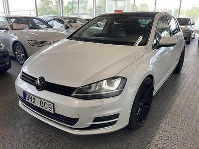 Vit Begagnad 2013 VW Golf Highline Sedan | 124 900 kr (Lite dyr)