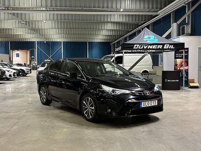 Begagnad Toyota Avensis Active 143 HK (105 kW) 2015 Svart Sedan