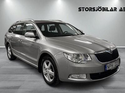 Ljusbrun Begagnad 2011 Skoda Superb Elegance Kombi | 89 000 kr (Lite dyr)