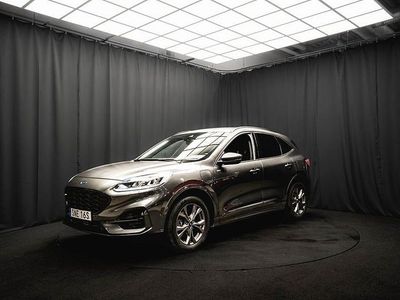 Grå Begagnad 2021 Ford Kuga ST-Line SUV | 198 900 kr (Marknadspris)