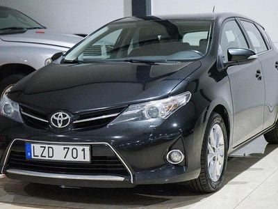 Svart Begagnad 2012 Toyota Auris Active Halvkombi | 104 500 kr (Lite dyr)