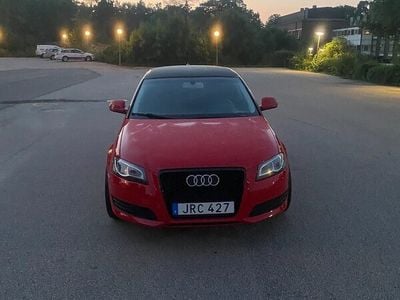 Begagnad Audi A3 Sportback Attraction 105 HK (77 kW) 2009 Röd Halvkombi