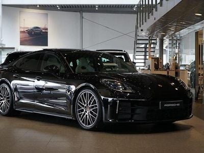 Porsche Panamera 4