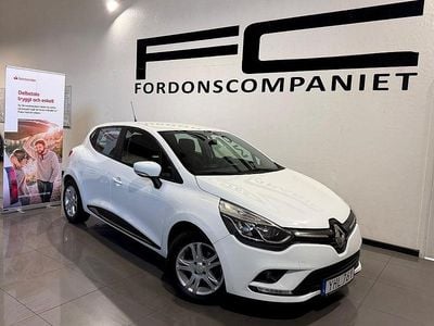 Vit Begagnad 2016 Renault Clio IV Halvkombi | 89 900 kr (Marknadspris)