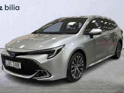 Silver Begagnad 2025 Toyota Corolla Kombi | 329 900 kr