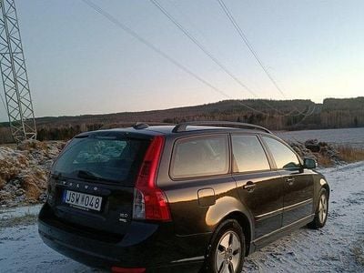 Begagnad 2009 Volvo V50 Momentum Kombi | 20 000 kr