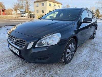 Begagnad Volvo V60 163 HK (119 kW) 2012 Grå Kombi