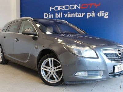 Grå Begagnad 2010 Opel Insignia Kombi | 99 900 kr