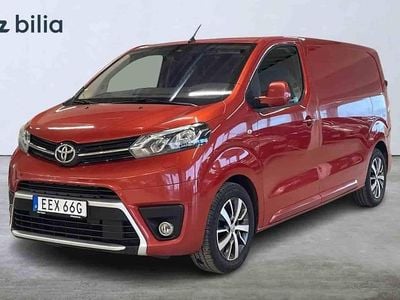 Orange Begagnad 2020 Toyota Proace Minibuss | 139 900 kr