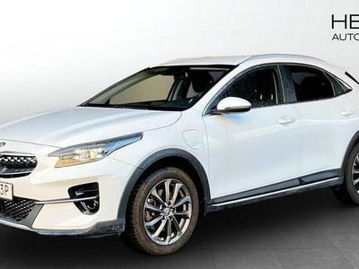 Vit Begagnad 2021 Kia XCeed Advance SUV | 229 900 kr (Marknadspris)