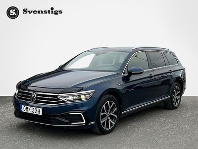Blå Begagnad 2020 VW Passat GTE Kombi | 218 600 kr (Marknadspris)