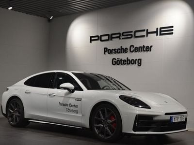 Porsche Panamera 4S
